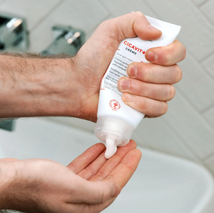 CICAVIT+ Crème Crème apaisante réparation accélérée anti-marques 100ml
